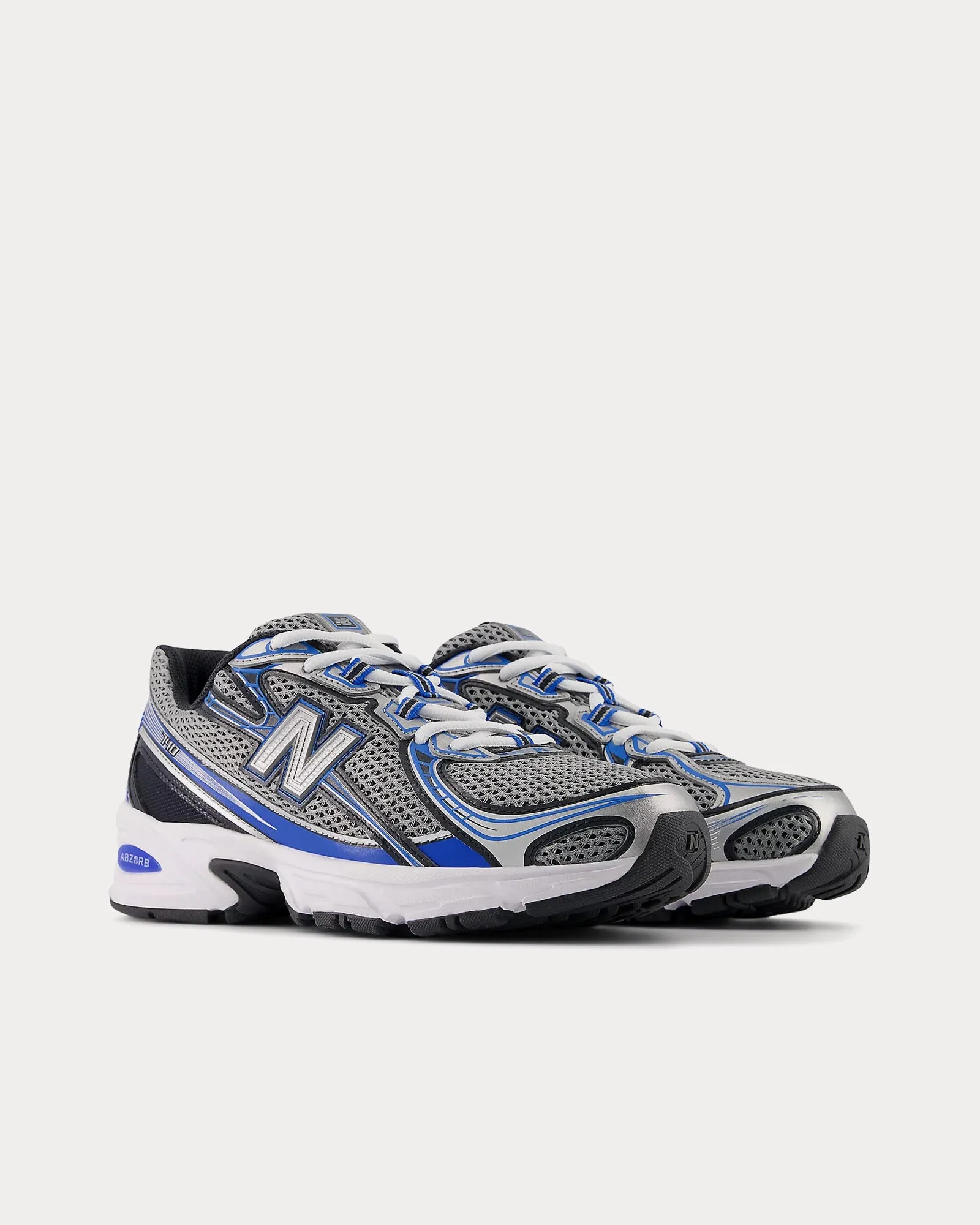 740 Slate Grey / Blue Agate / Black Low Top Sneakers