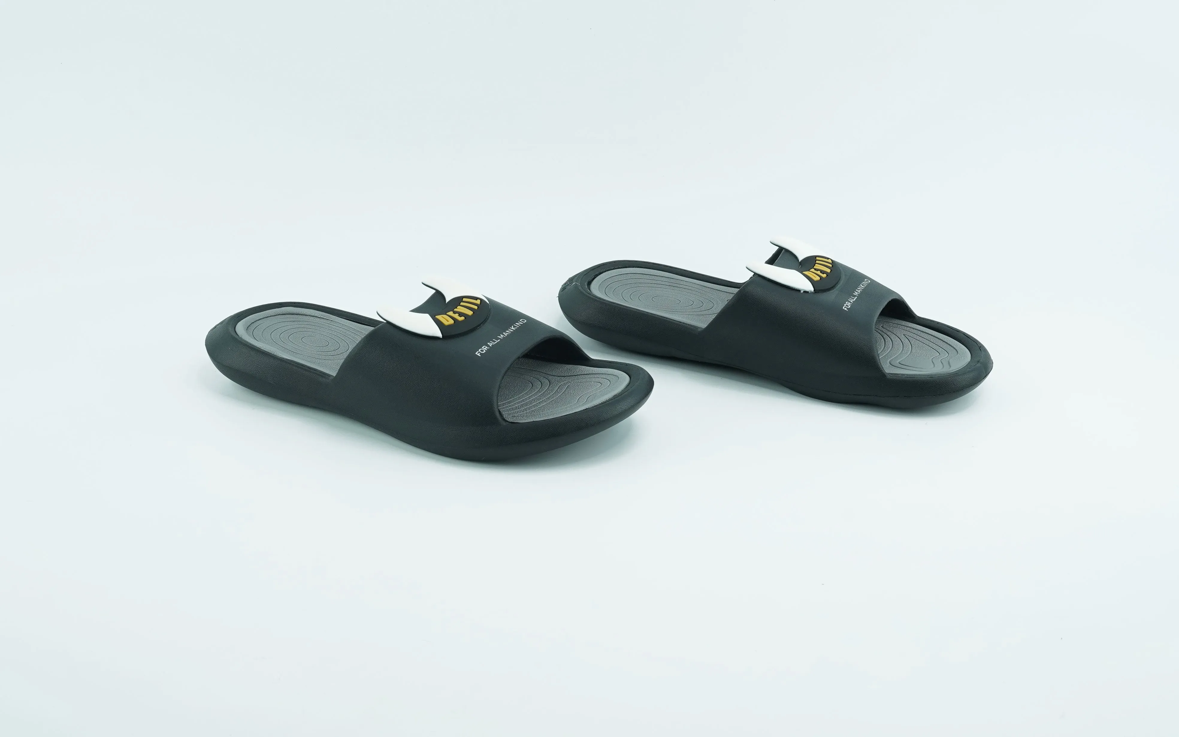Black casual slides for men