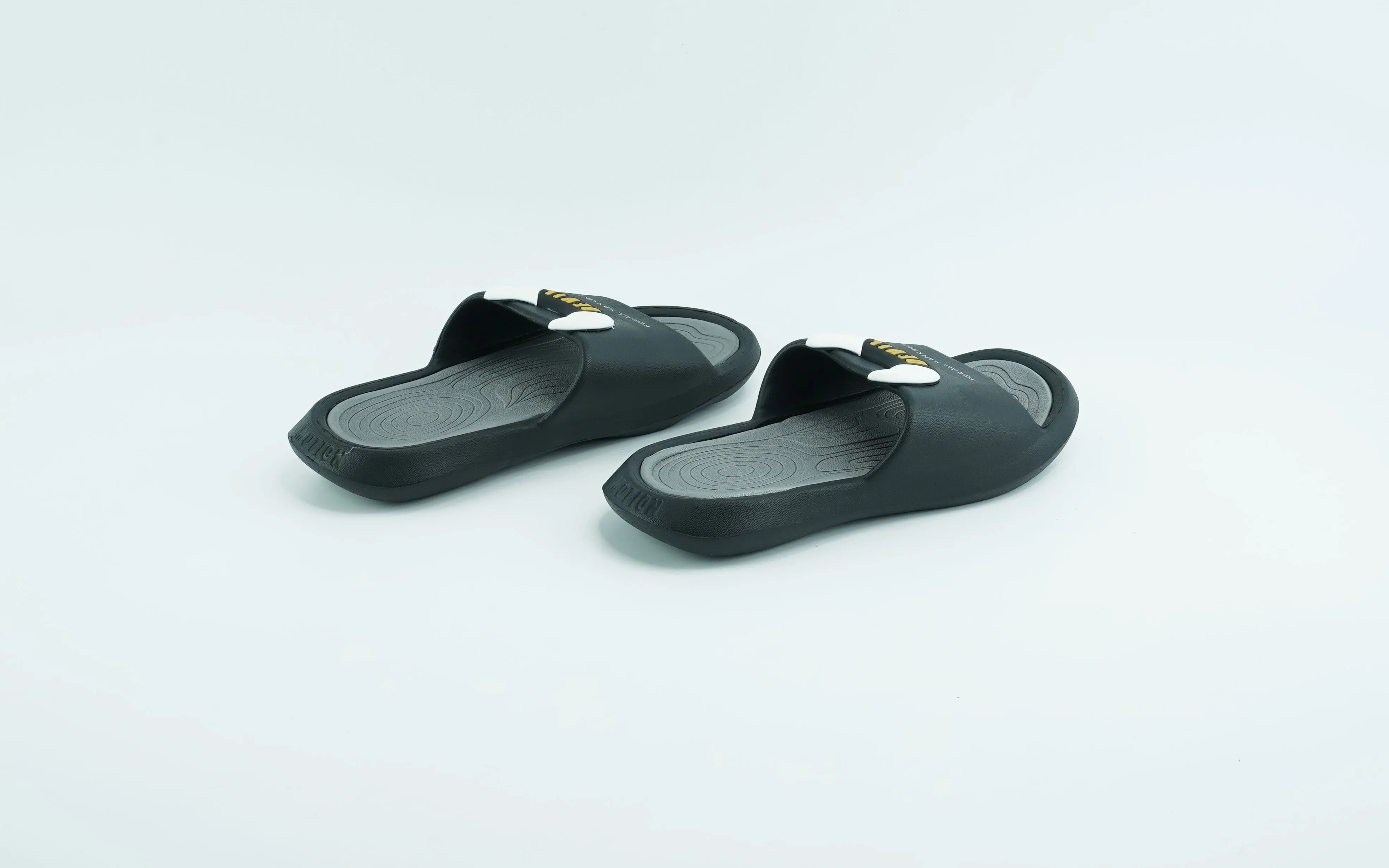 Black casual slides for men