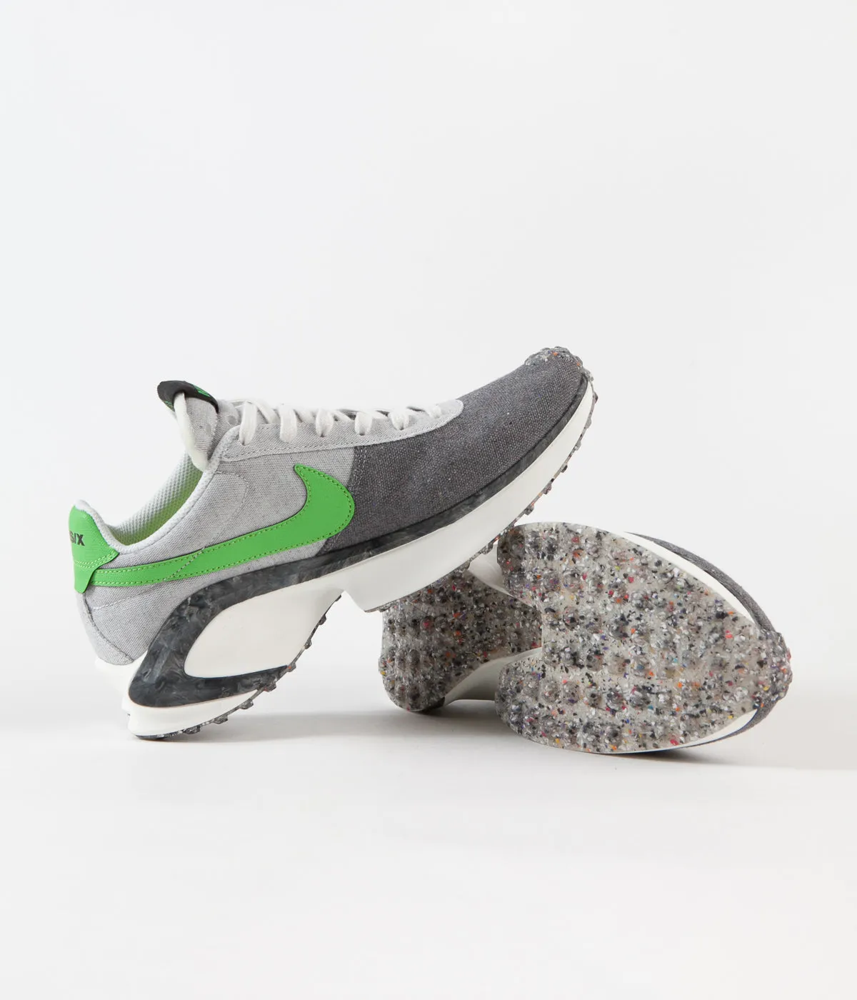 Nike D/MS/X Waffle Shoes - Smoke Grey / Mean Green - Photon Dust - Sail