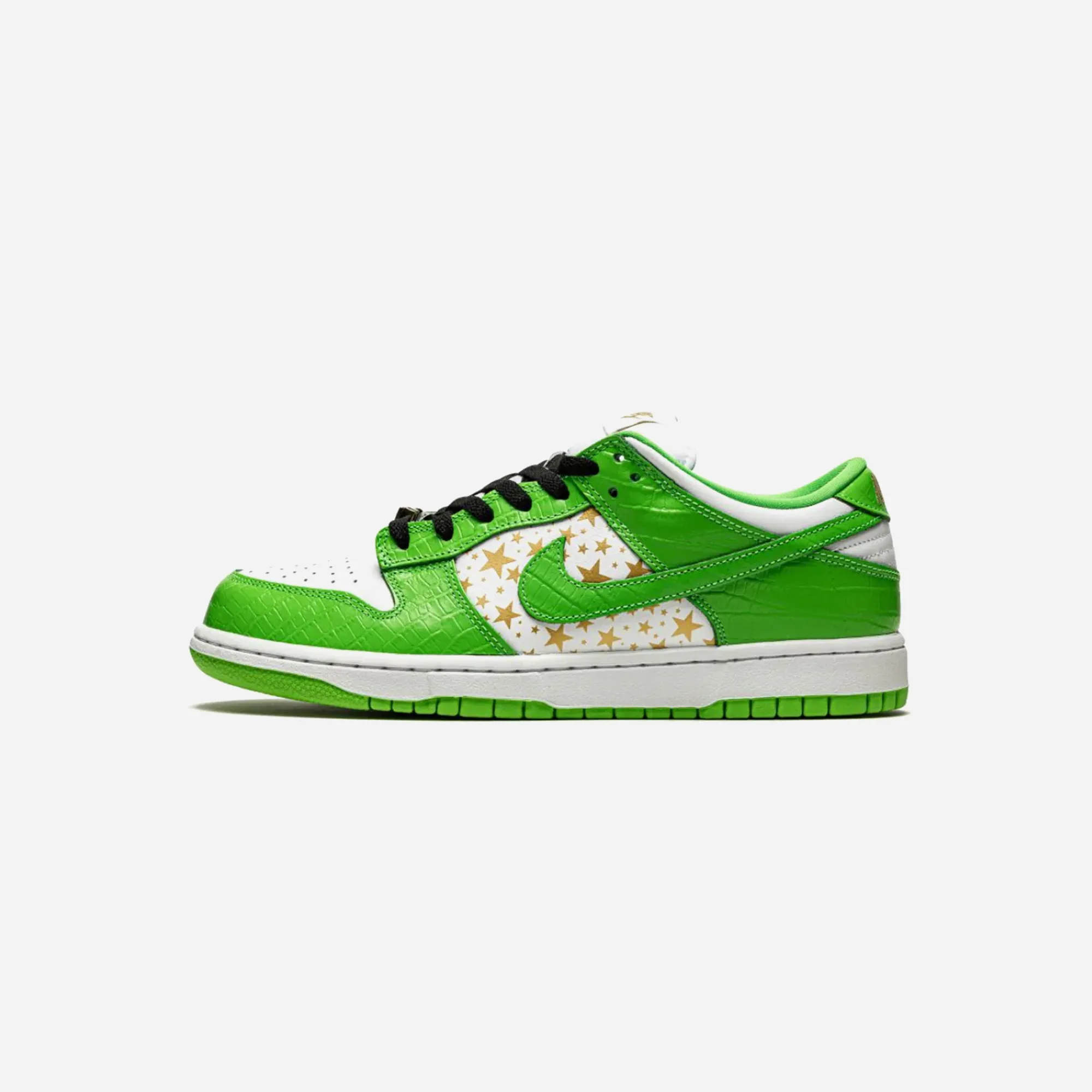 SB DUNK LOW SUPREME STARS MEAN GREEN
