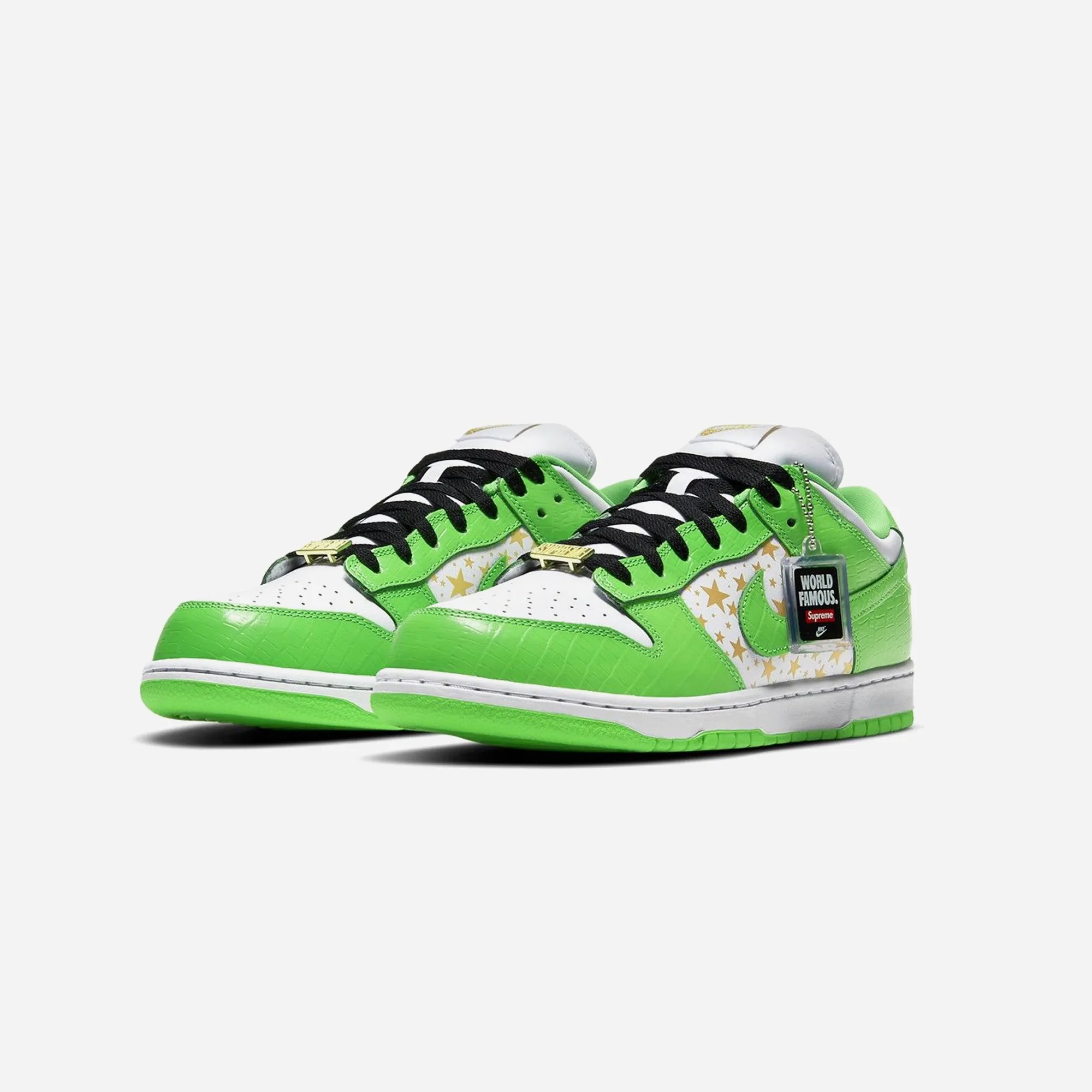 SB DUNK LOW SUPREME STARS MEAN GREEN