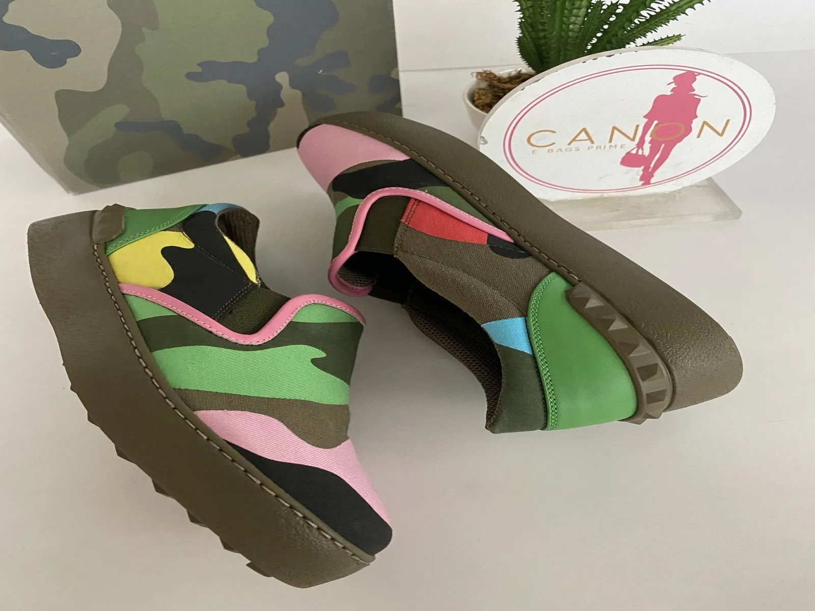 Skate Women's Sneakers